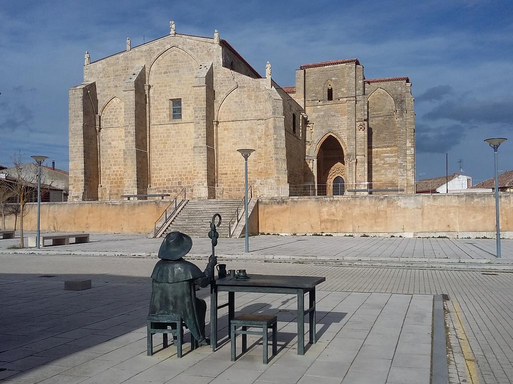Casa Abuela Gaspara I Villalcazar de Sirga ภายนอก รูปภาพ